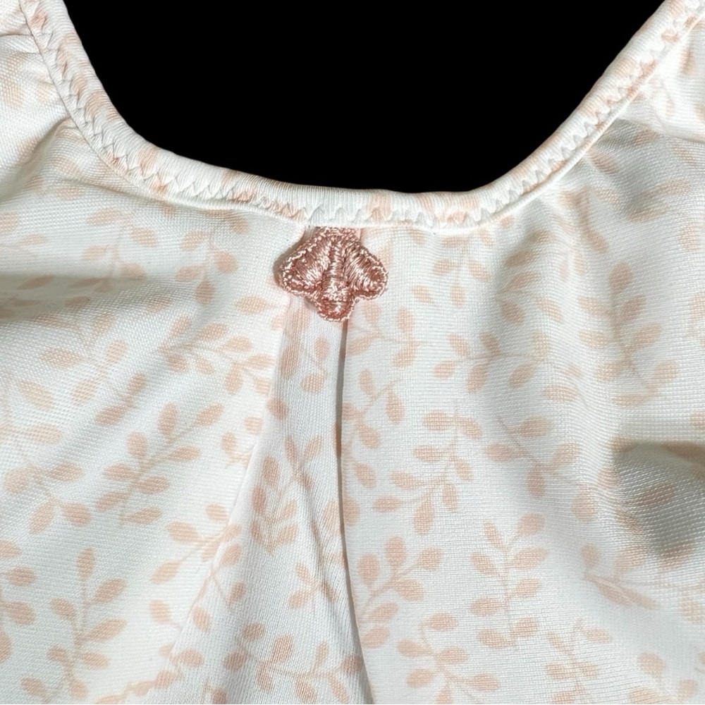 Bali-NWT 38DD minimizer bra. Pretty white/pink, underwire, comfort straps. New! - Picture 5 of 10
